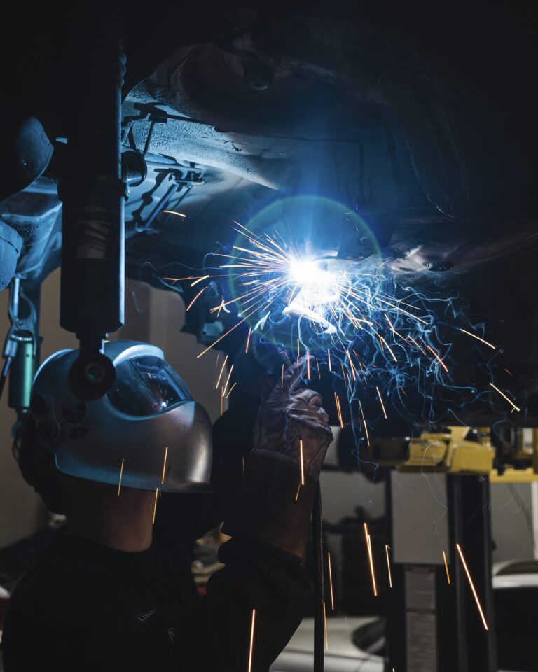 precision-sport-industries-bmw-e46-m3-subframe-welding-02