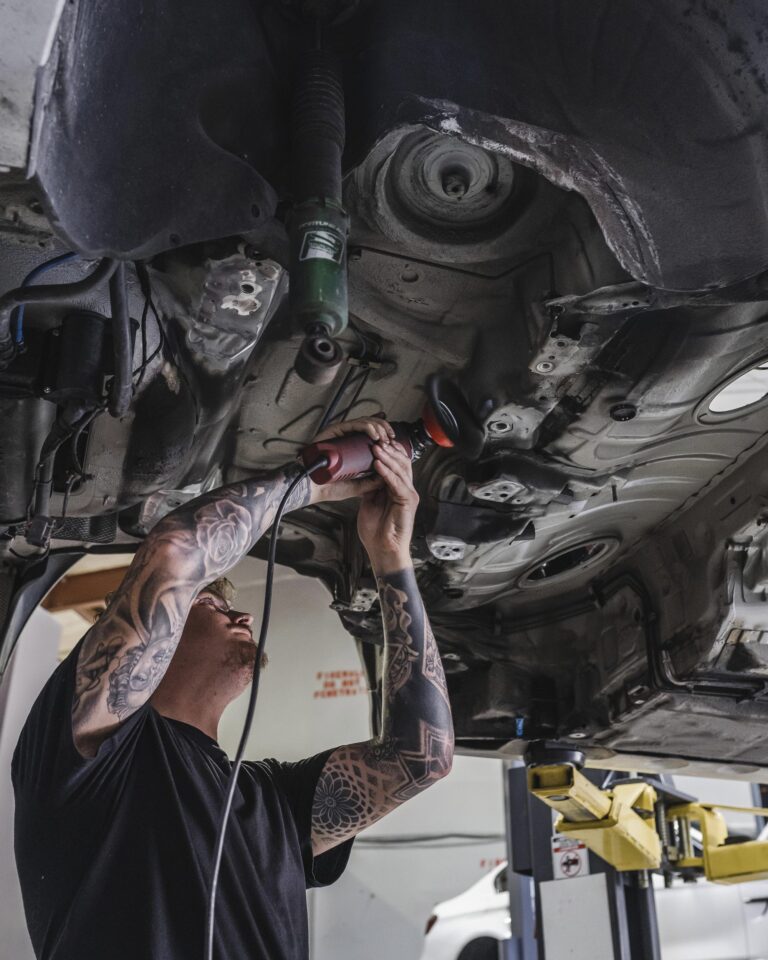 precision-sport-industries-bmw-e46-m3-subframe-welding-10