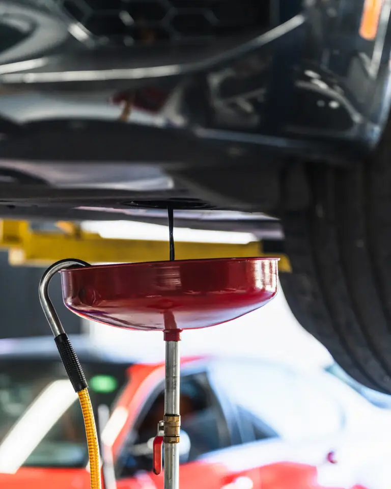 Precision_Sport_Industries_oil_changes1